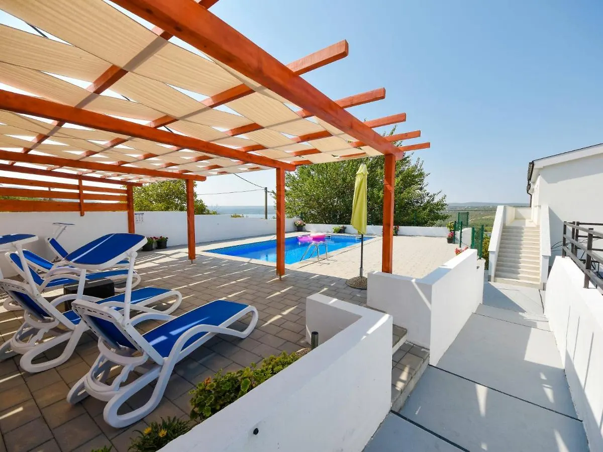 Apartment Nina By Interhome Anic Croatia